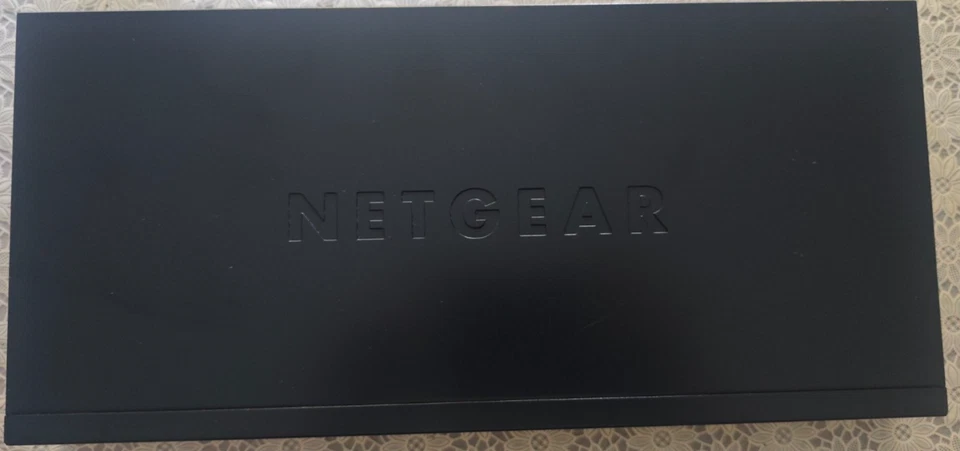 NETGEAR GS348PP - 48-Port Gigabit Ethernet Unmanaged Essentials PoE+ Switch - Bild 4 von 4