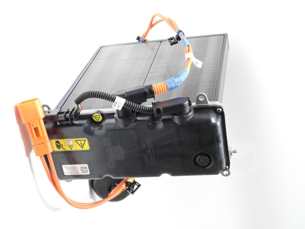 New OEM Tesla 1088218-00-I Model 3 PTC Heater Dual Zone + **FAST