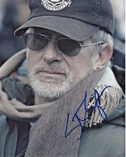 DIRECTOR STEVEN SPIELBERG SIGNED 8X10 PHOTO COA E.T. JAWS SCHINDLER'S LIST DUEL