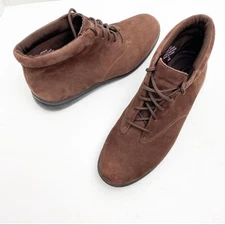 EASY SPIRIT Bebop Leather Upper Cocoa Nubuck Lace Up Booties, Size 6