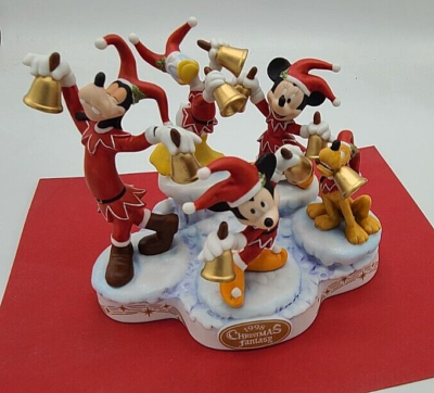 東京ディズニーランド　クリスマスファンタジー1998 陶器フィギュア Tokyo Disneyland 15th Anniversary Christmas Fantasy 1998 Porcelain