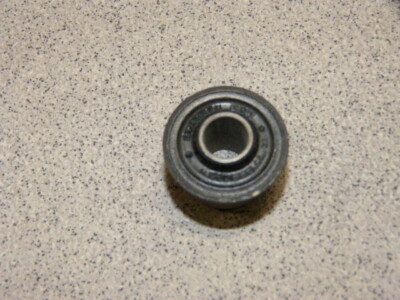Original Bobcat Buchse Pedal Handsteuerung Lagerung press fit bushing 6665701