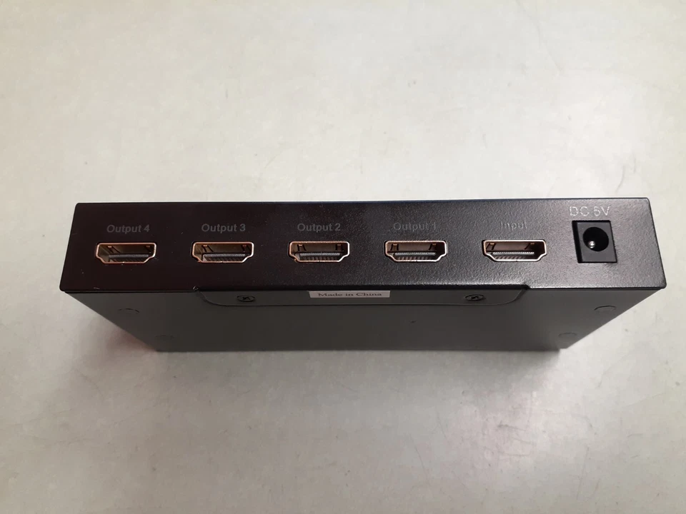 ETEKCITY 1X4 HDMI Splitter - Black - Image 3 of 4