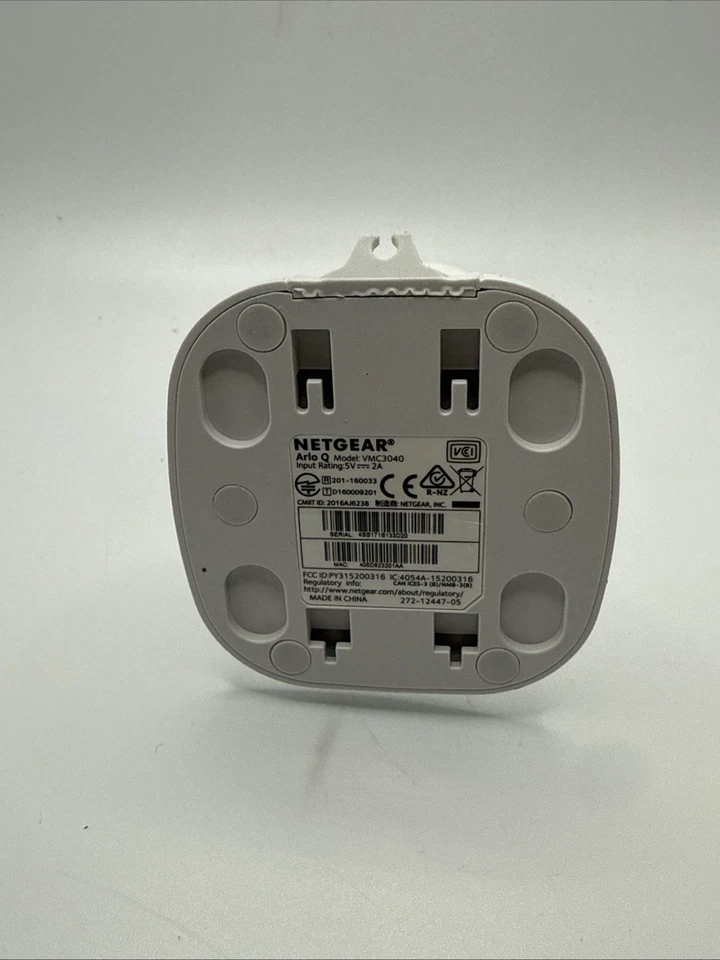 **New** Arlo Q VMC3040-100NAS 1080p HD Wireless Security Camera w/ Audio Indoor - Image 2 of 4