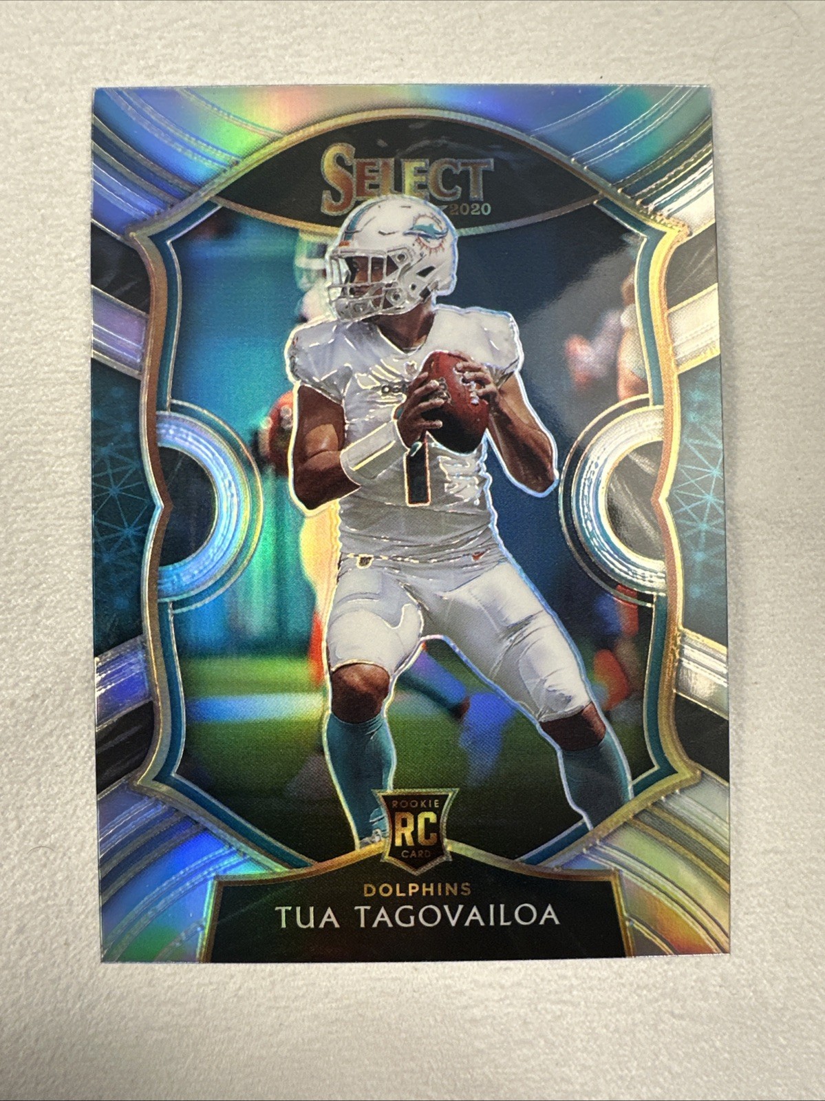 2020 Panini Select - Concourse Tua Tagovailoa #45 Silver Prizm (RC)