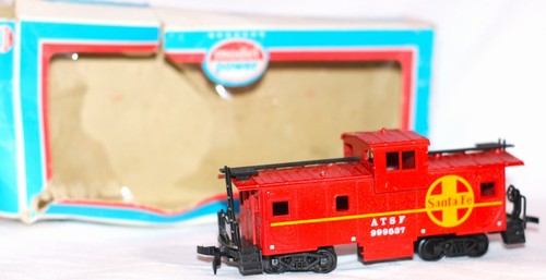 Modelo Power Escala HO Santa Fe Caboose #999537 Rojo ATSF con Caja Original De Colección | Zustand: Used