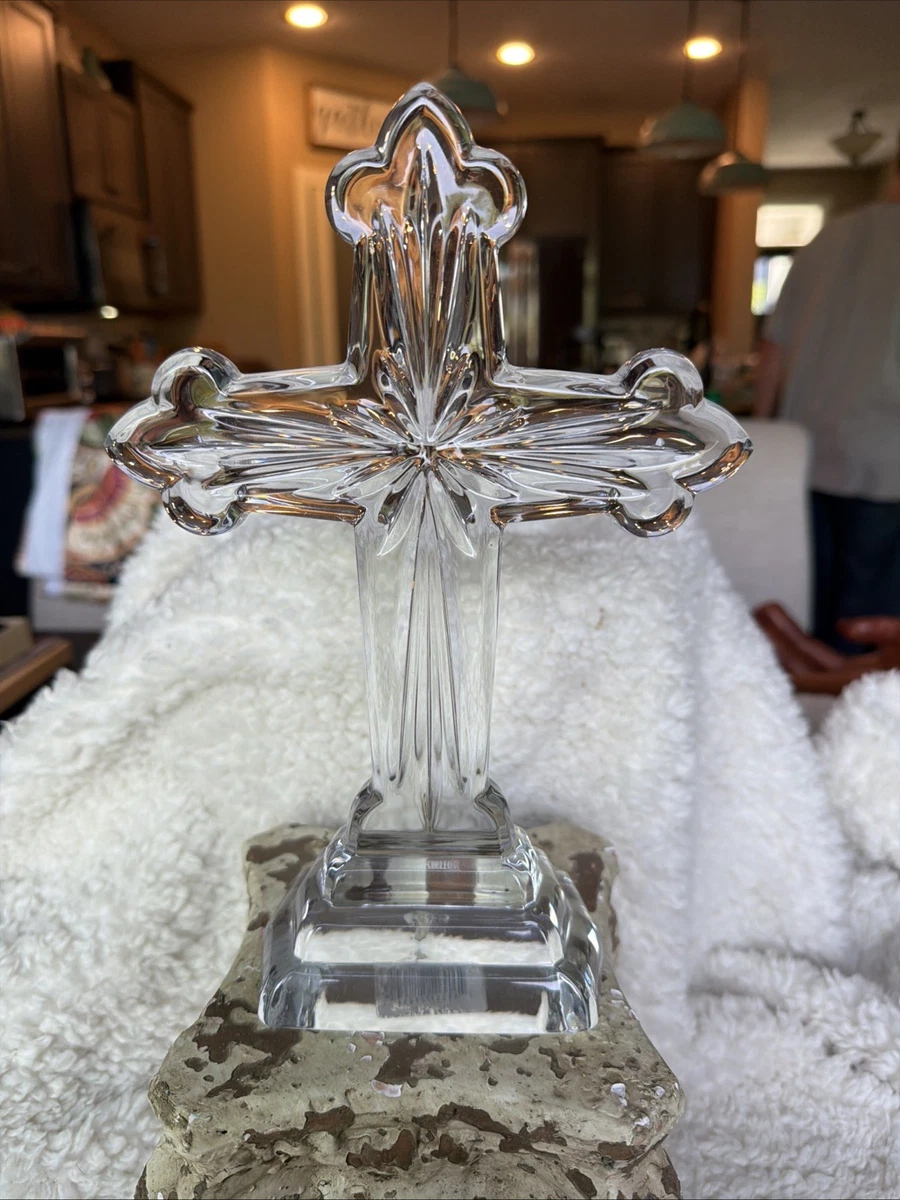Water Ford Crystal 十字架 Amazon.com: Marquis by Waterford Selah Standing Cross, 10-Inch