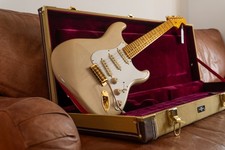 Squier Stratocaster Classic Vibe ‘50’s White Blonde Mary Kaye gold hardware 2016
