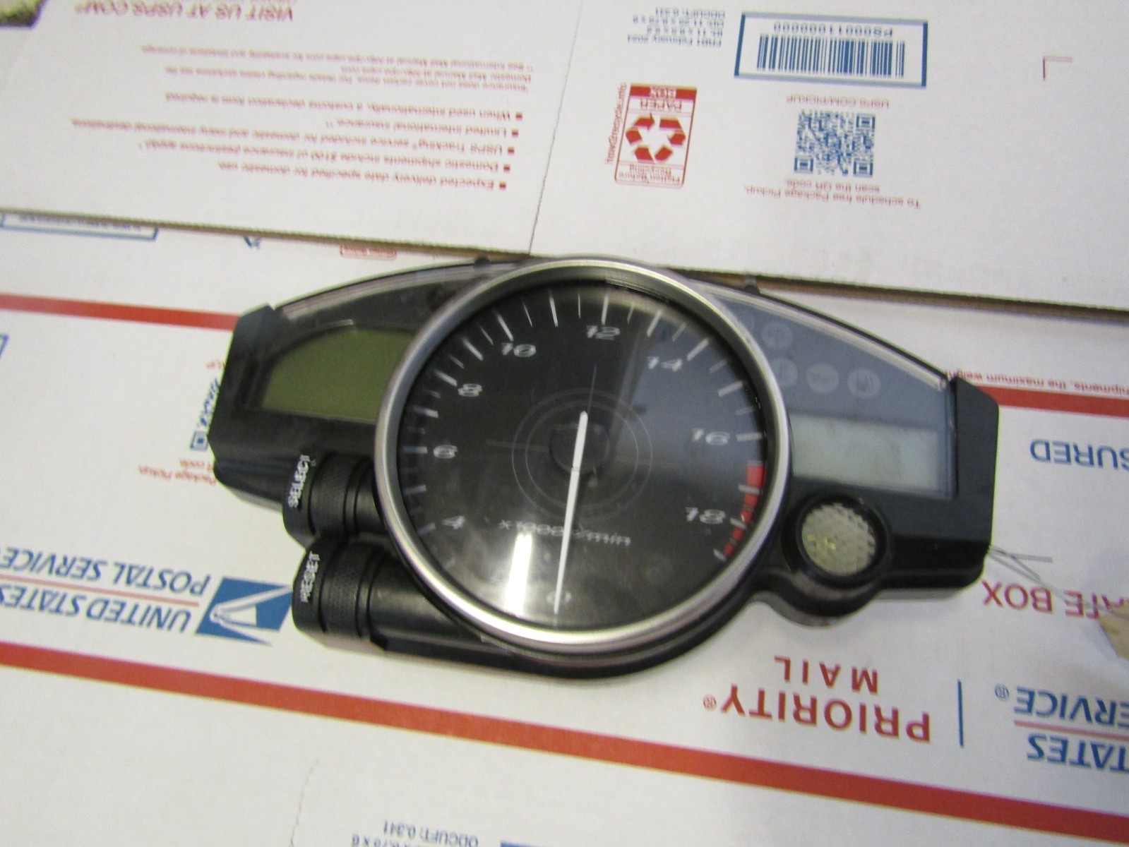 2006 2007 Yamaha Yzf-R6 Yzf R6 R6R OEM Speedometer Gauge Cluster MILES ...