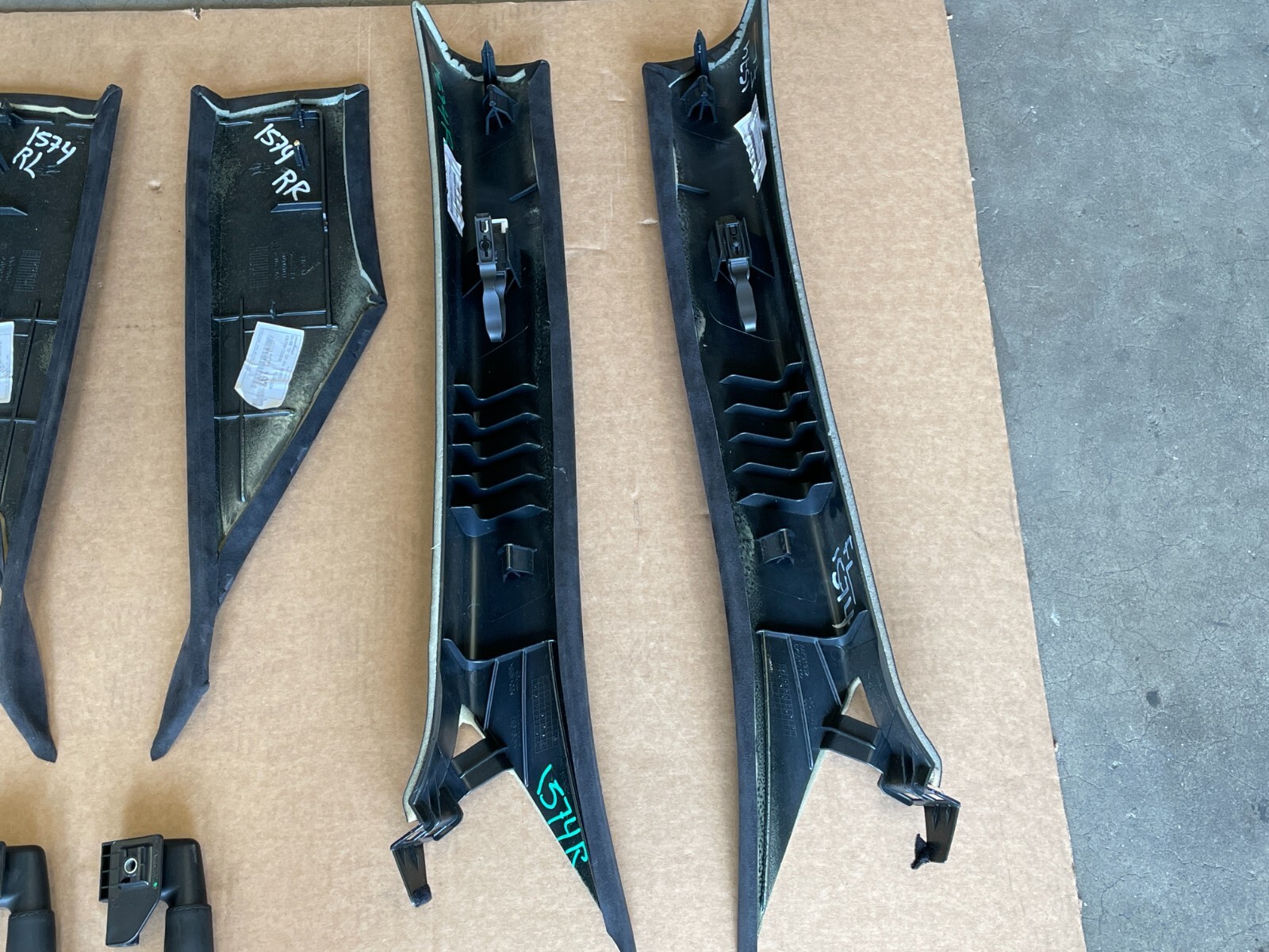 14-17 Maserati Quattroporte GTS A B C Pillar Trim Grab Handle Set Black 1574 OEM