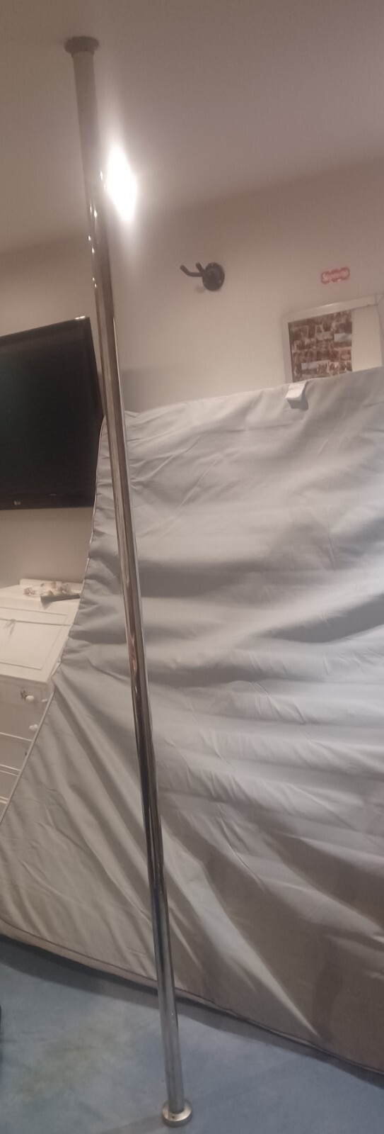 KEEP FIT DANCE POLE Non telescopic, Solid Pole. Height 236cm