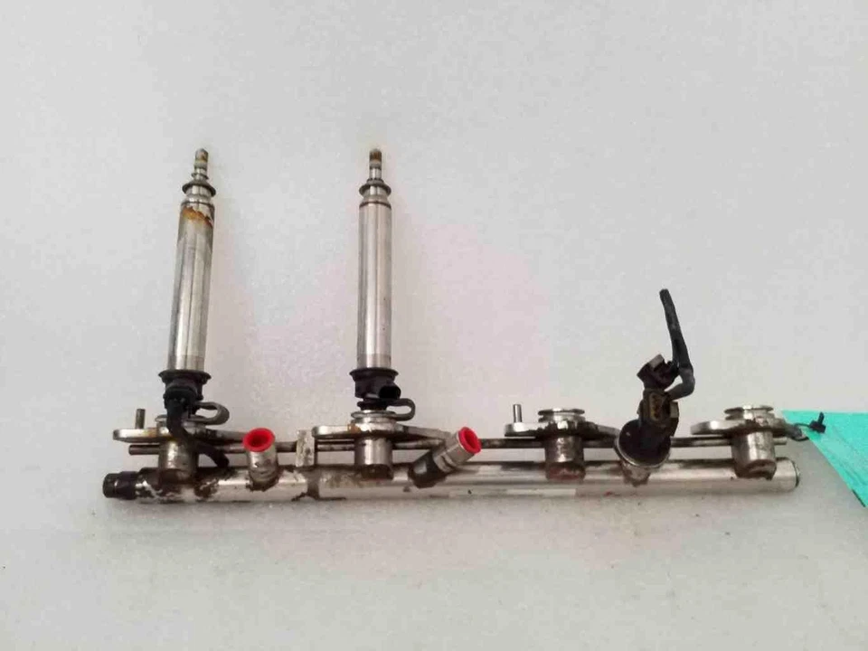 11 12 13 14 Mercedes-Benz MERCEDES CLASE CL 11 Misceláneas Piezas de Inyección de Combustible Foto 2 de 4