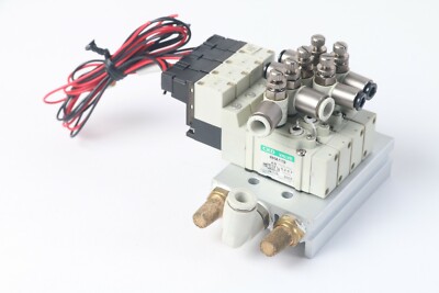 CKD 4X 4HA119 Solenoid Valve W/ Manifold, 4X CKD SC3W-M5-4-1, 2x CKD SC3W-M5-6