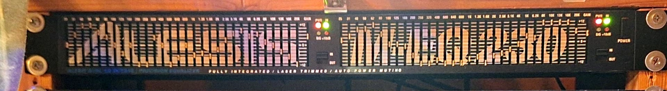 Alesis Equalizer M-EQ 230