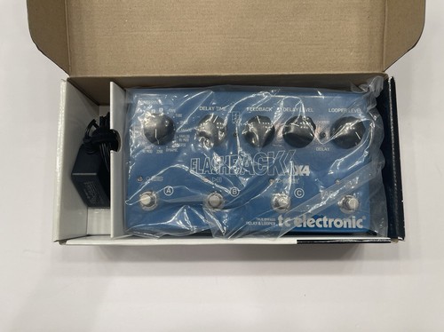 TC Electronic Flashback X4 Delay & Looper True Bypass Guitar Effect Pedal + Box - Picture 2 of 9
