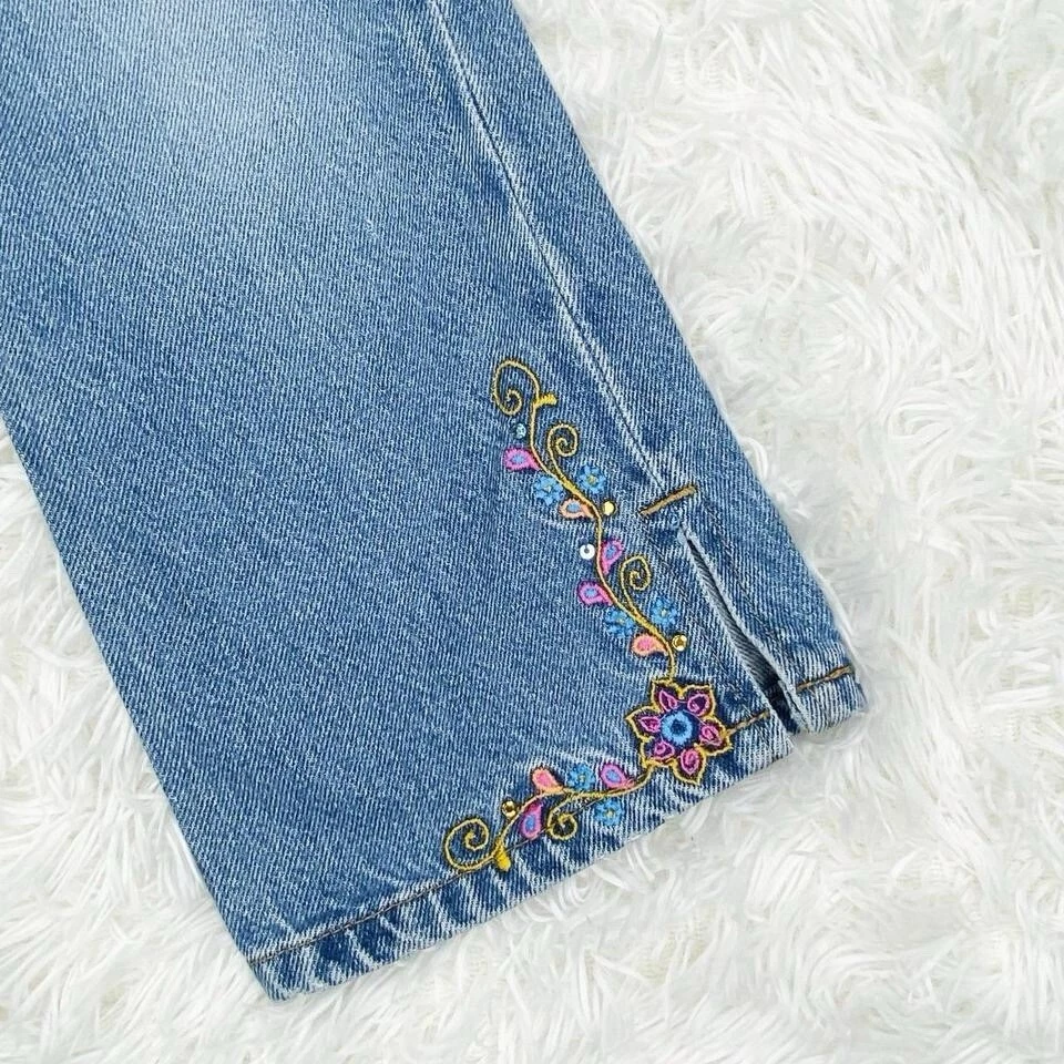Vintage Y2K Xhilaration Girls SZ (8) Light Wash Floral Embroidered Flare Jeans - Image 3 of 4