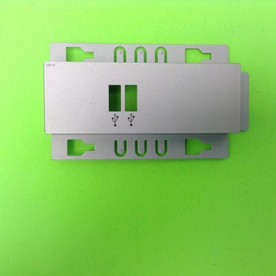 HP Pavilion 500 P8560A PC Serial Port Panel Cover Enclosure 128175 5002-8742