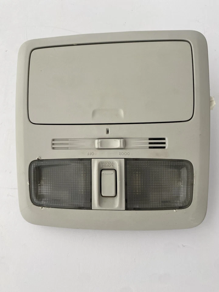 Subaru Forester 2014-2016 consola de luz domo central delantero superior con techo corredizo Foto 2 de 4