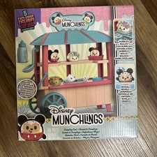 Just Play Disney Munchlings Dumpling Cart, 11-Piece Color Change Figure Playset,