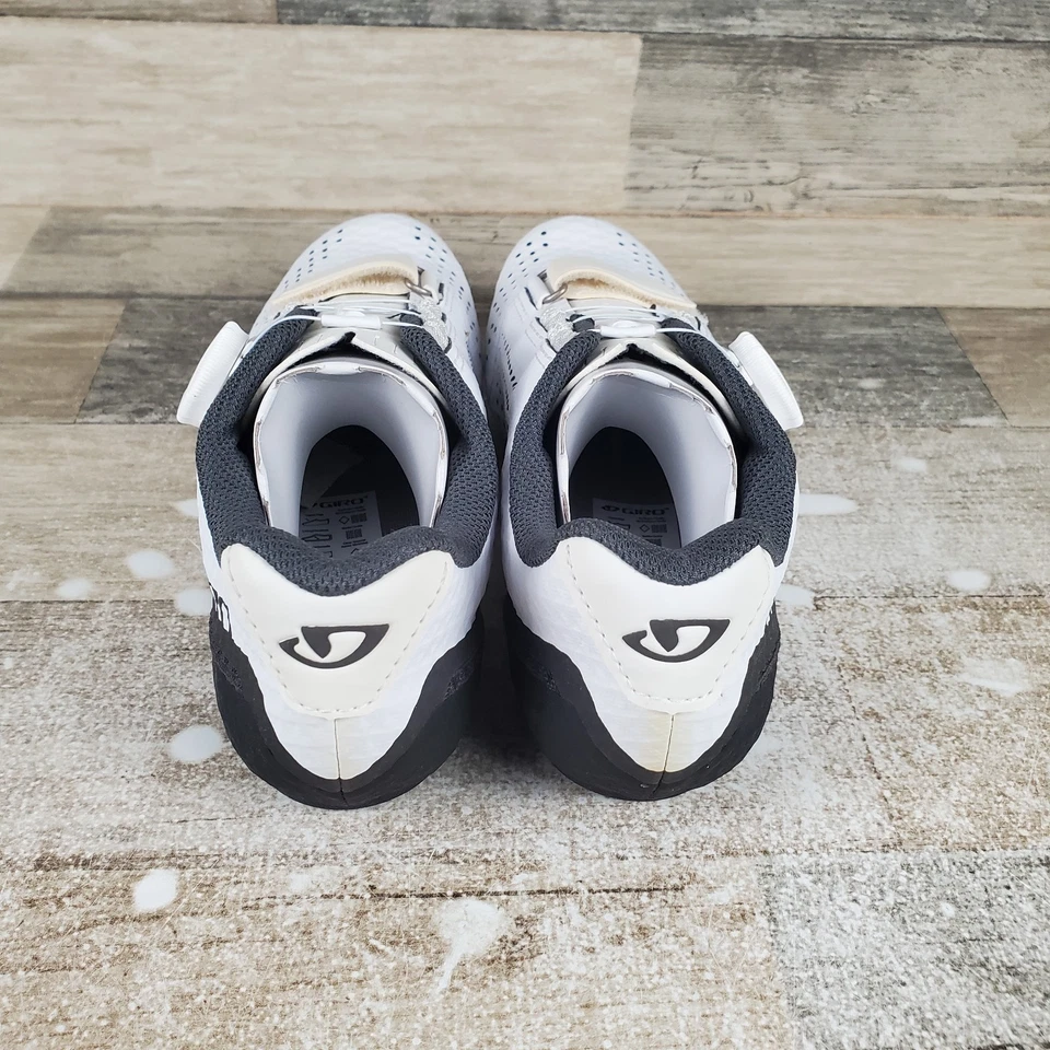 Giro Cadet женщин Велосипедные туфли Sz 6 белая кожа Boa шкаф низкий верхний кроссовок - Изображение 2 из 4