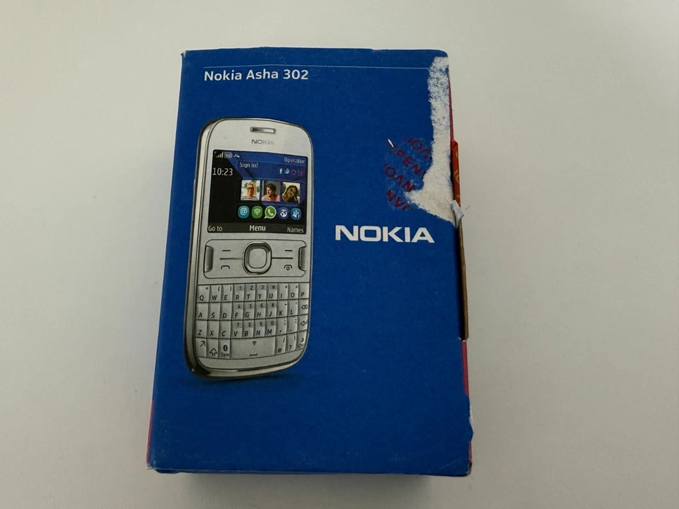 BRAND NEW NOKIA ASHA 302 UNLOCKED PHONE - BLUETOOTH - 3.2MP CAM - 3G - WIFI - Image 2 of 4
