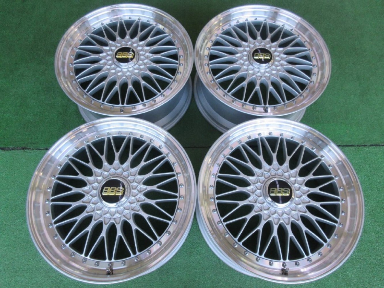 BBS RG-R 18インチPCD100 7.5J 少く ハンコック225/40