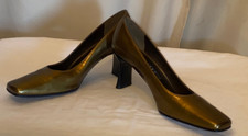 STUART WEITZMAN Vtg Bronze Patent Leather Mid Heels Pumps Shoes Spain 8AA px