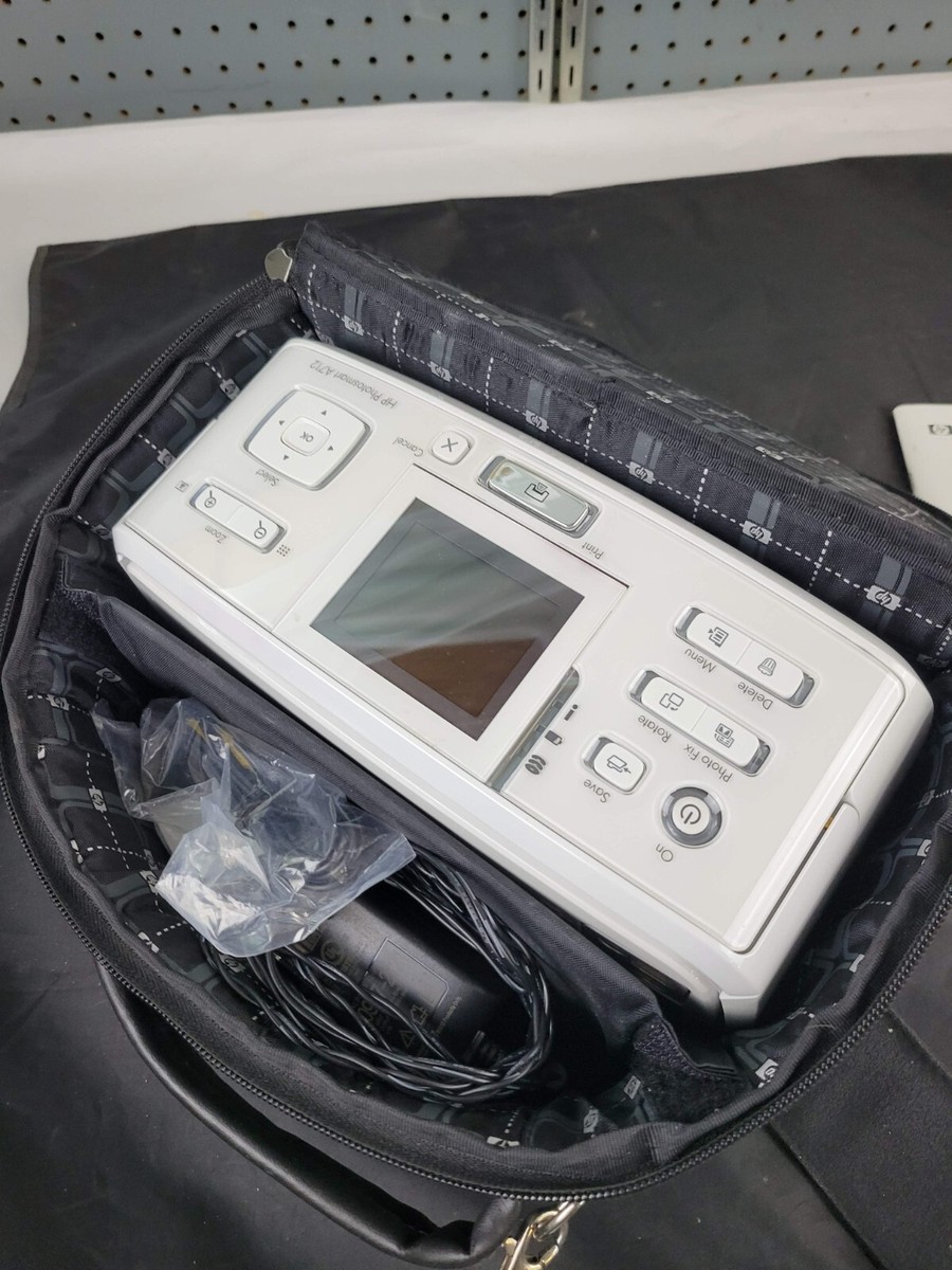 Hewlett Packard A710 Portable Printer Complete with Remote Hewlett Packard A710 Portable Printer Complete with Remote
