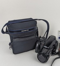 OLYMPUS iS-1 QUARTZDATE 35mm CAMERA w/35-135mm ZOOM LENS, TESTED READ