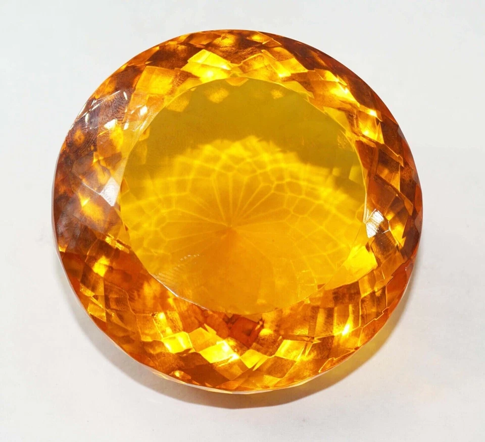 Piedra preciosa suelta brasileña corte redondo certificado citrino amarillo natural 2000 quilates Foto 3 de 4