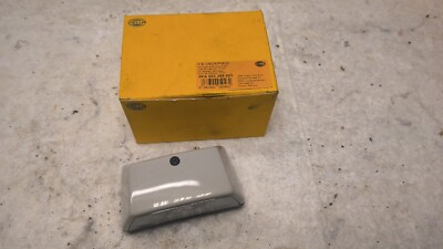WBS1O522 HELLA 2KA 003 389-001 License Plate Light - 12/24/6V 