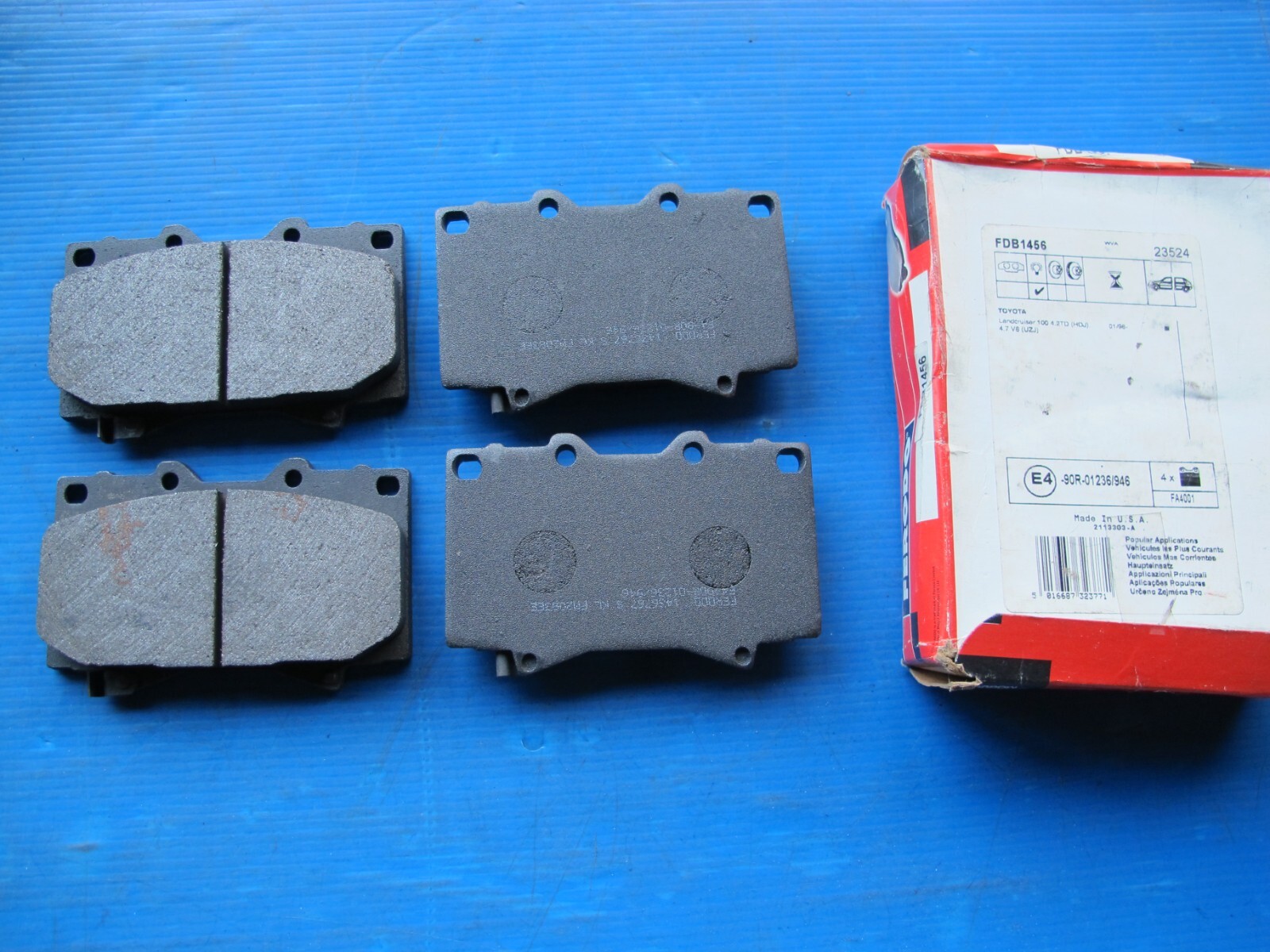Plaquettes de freins avant Ferodo à haute endurance Land Cruiser et Lexus LX