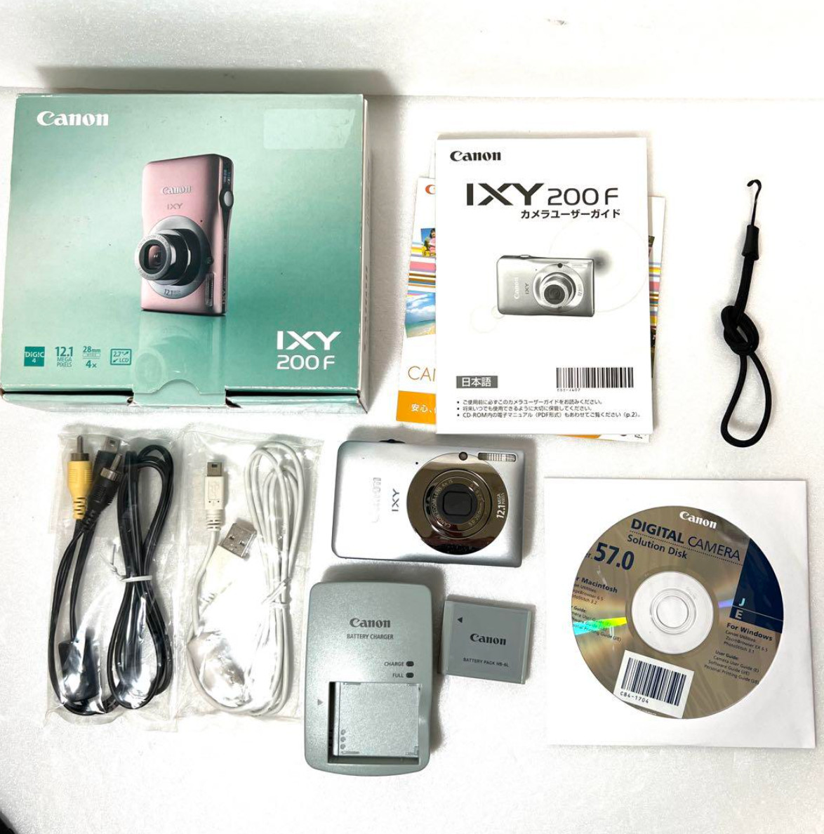 Canon ixy 200F シルバー