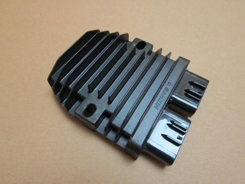 Peugeot Citystar 200 LC RS ABS 2018 regulator rectifier (10437) - Picture 3 of 7