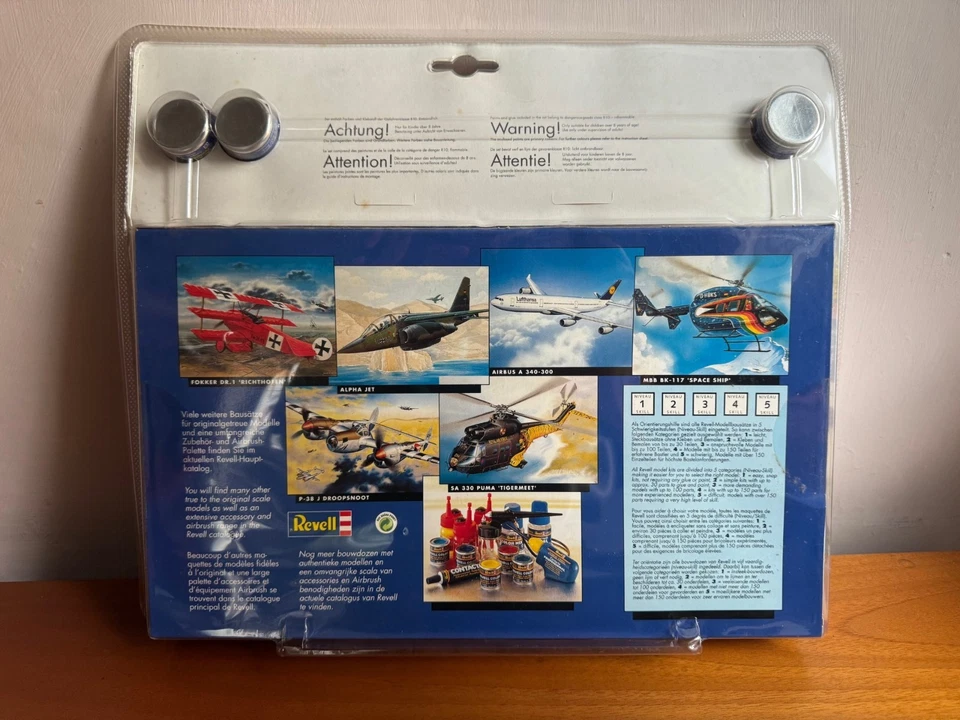 (RARE KIT PAK) Revell 04406 - Kamow Ka-50 HOKUM 1:72 - Kit Helicopter SEALED - Immagine 2 di 4