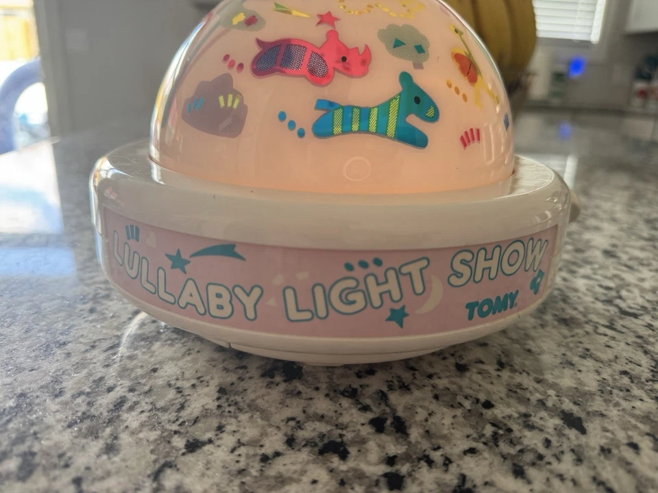 Vintage 1987 Tomy Lullaby Light Show Musical & Projeção Baby Night Light Works - Imagem 2 de 4