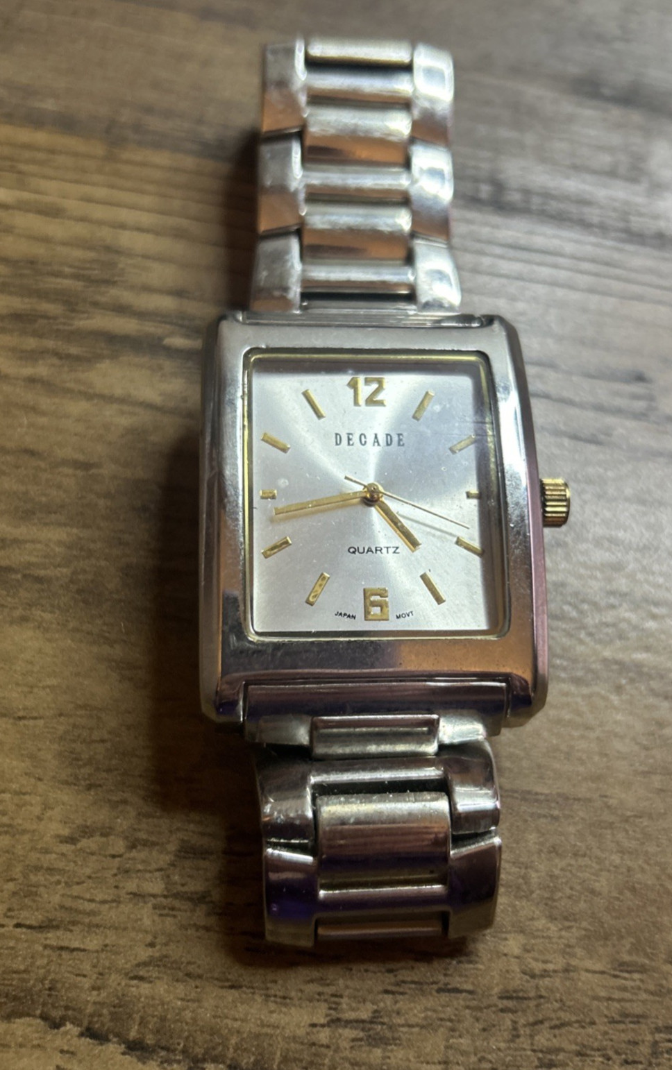 Decade Men's 7.5" Silvertone Rectangular Watch Ne… - image 1