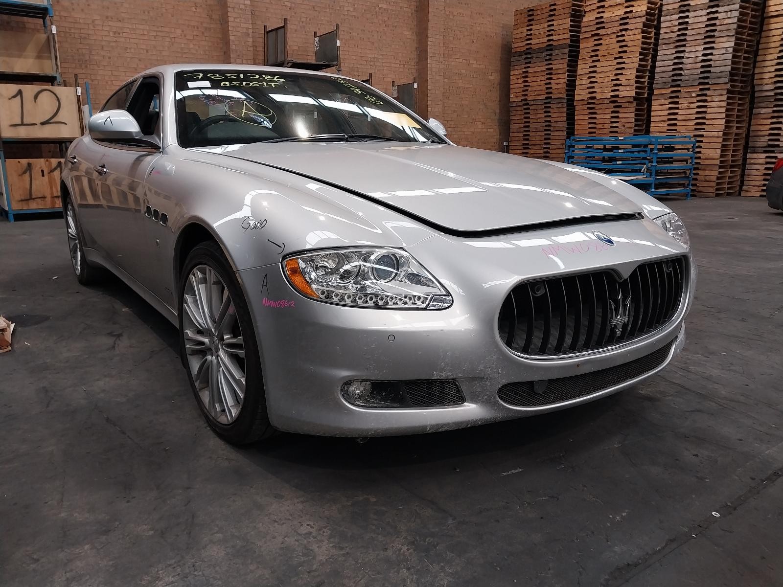 2012 Maserati Quattroporte LEFT FRONT DOOR SHELL SILVER 09/2003-06/2013 NMW08612 image 2
