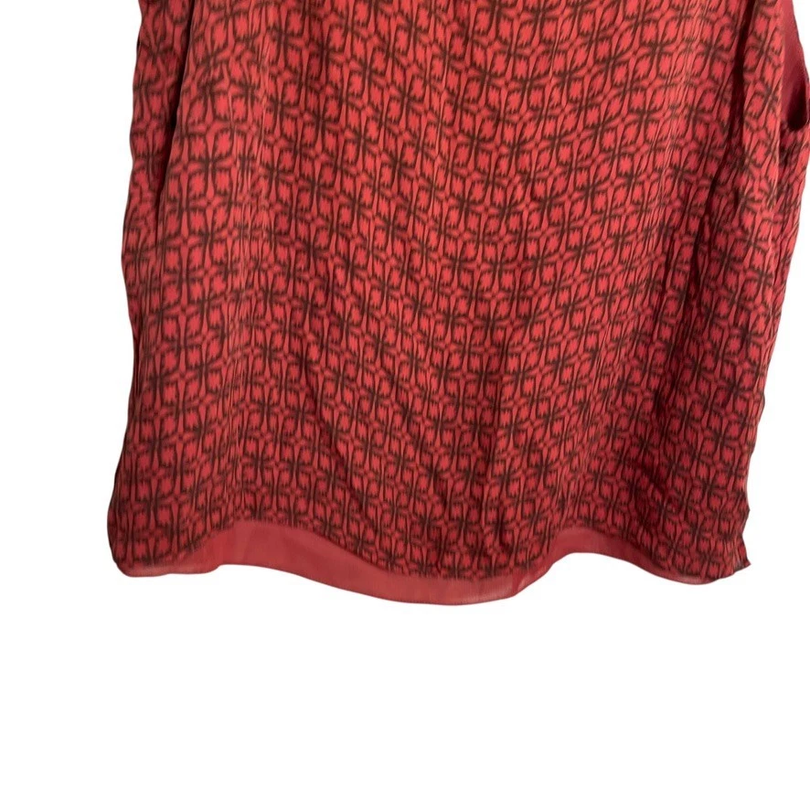 Blusa para mujer Rena Rowan 12 camisetas sin mangas estampadas cuello redondo forradas de seda Foto 3 de 4