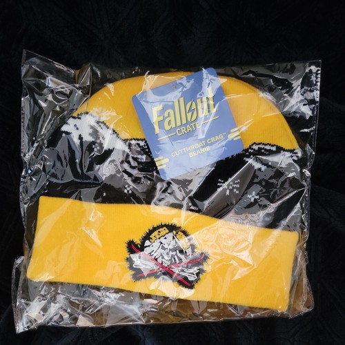 Fallout Loot Crate Cutthroat Crag Yellow Beanie - Picture 1 of 2