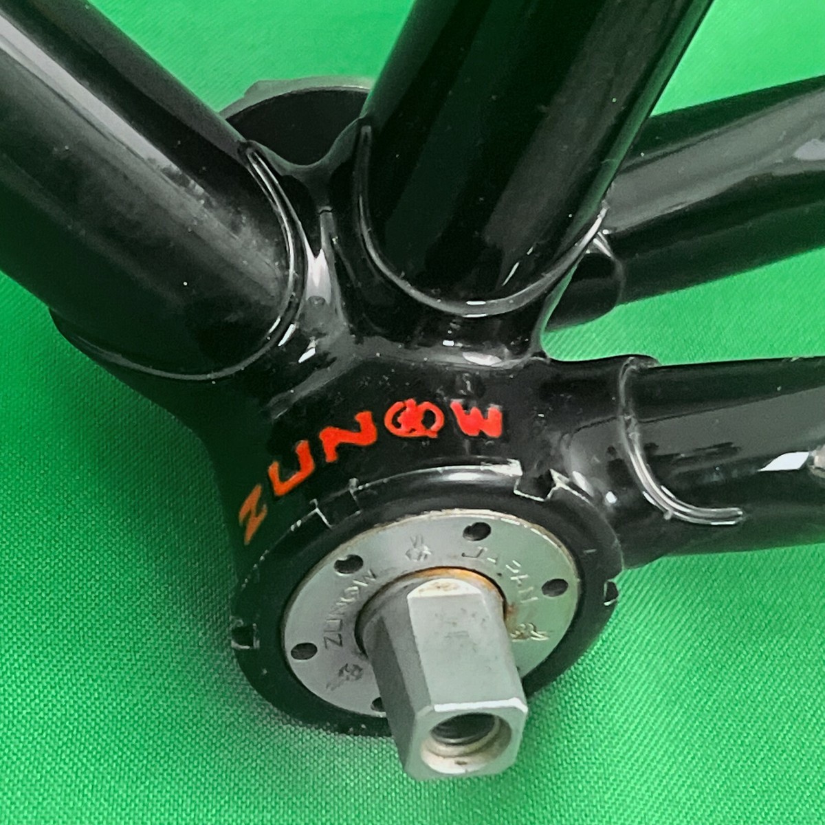 Zunow Z-1 Track Frame 55cm Pentagla Chainstays Chrome Fork
