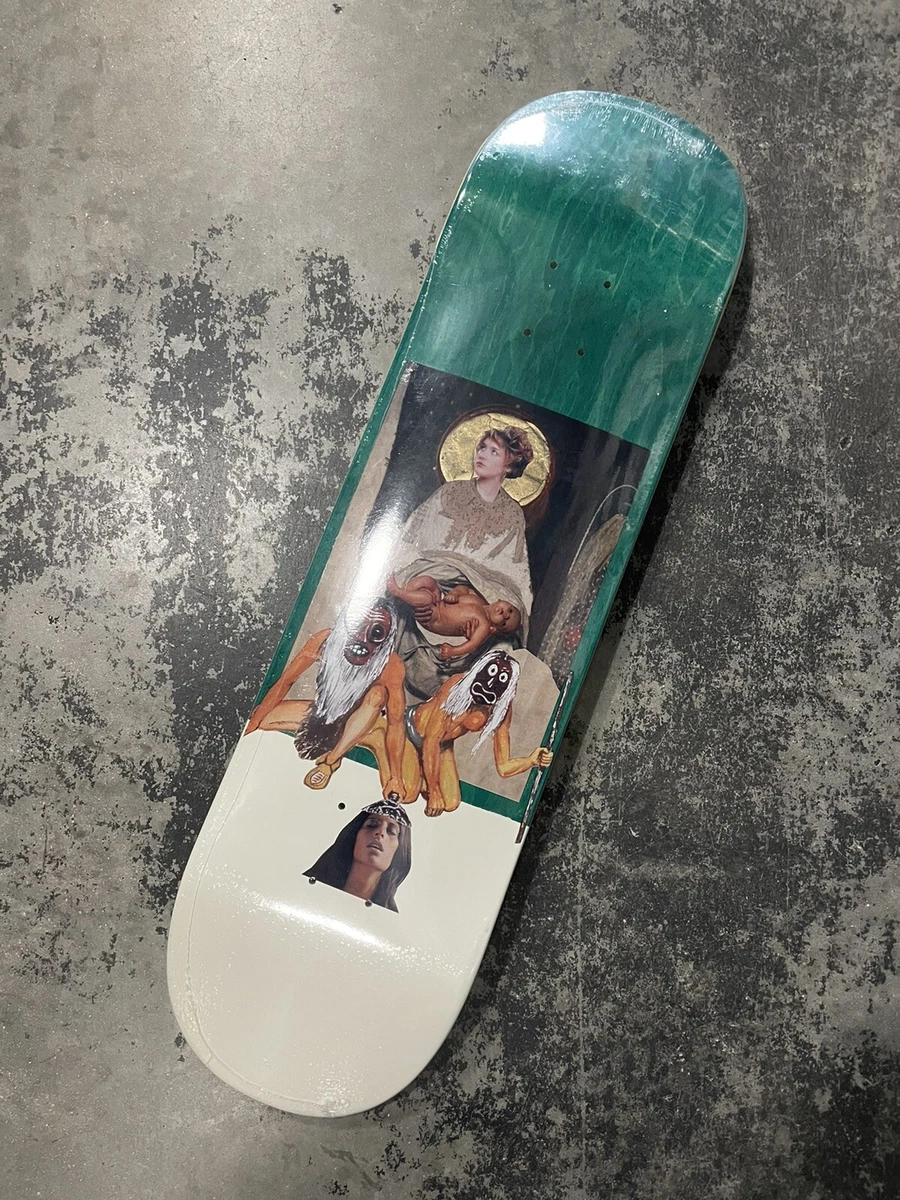 FA World Entertainment Chloe 2 Deck