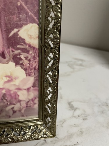 Vtg Photo Picture Frame Ornate Filigree Metal Gold 5x7 Easel MCM Regency - Picture 4 of 8