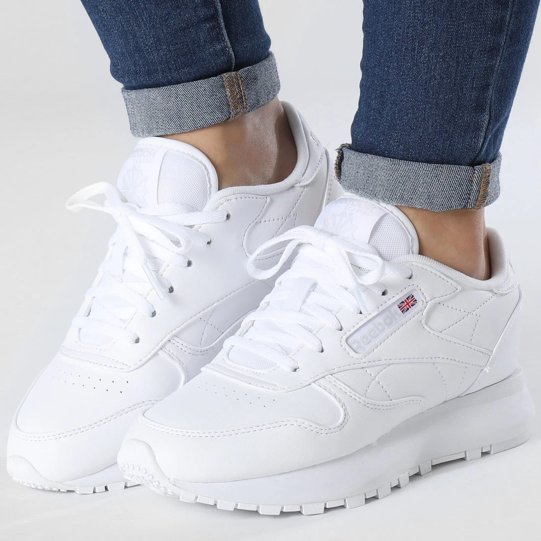 REEBOK ZAPATILLAS MUJER - CLASSIC LEATHER white - megasports