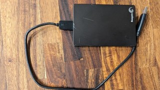 Seagate Backup Plus Portable External Drive 2TB Model SRD00F1