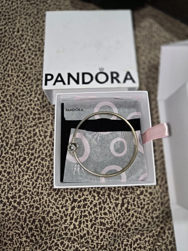 NEW Pandora Moments Encircled Clasp Bangle - Charm Bracelet Rare - Image 2 of 3