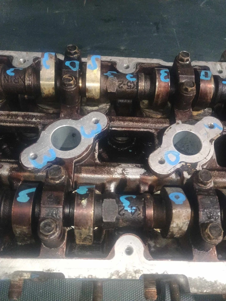 2009-2010 HYUNDAI ENTOURAGE 09-011 SEDONA 07-09 SORENTO Cylinder Head 3.8l Oem - Image 4 of 4