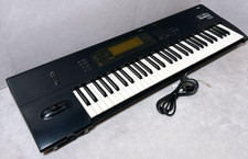 KORG 01/W FD Music Workstation Synthesizer 61-Key Tested Working from Japan