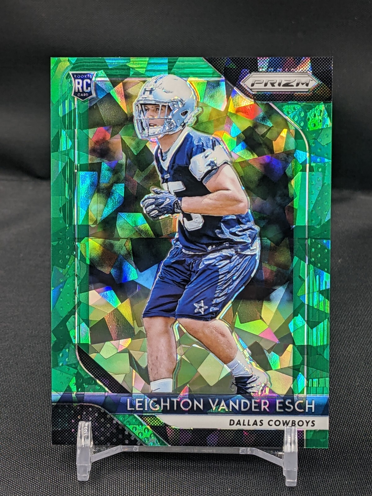 2018 Panini Prizm Leighton Vander Esch Green Cracked Ice RC /75 Cowboys