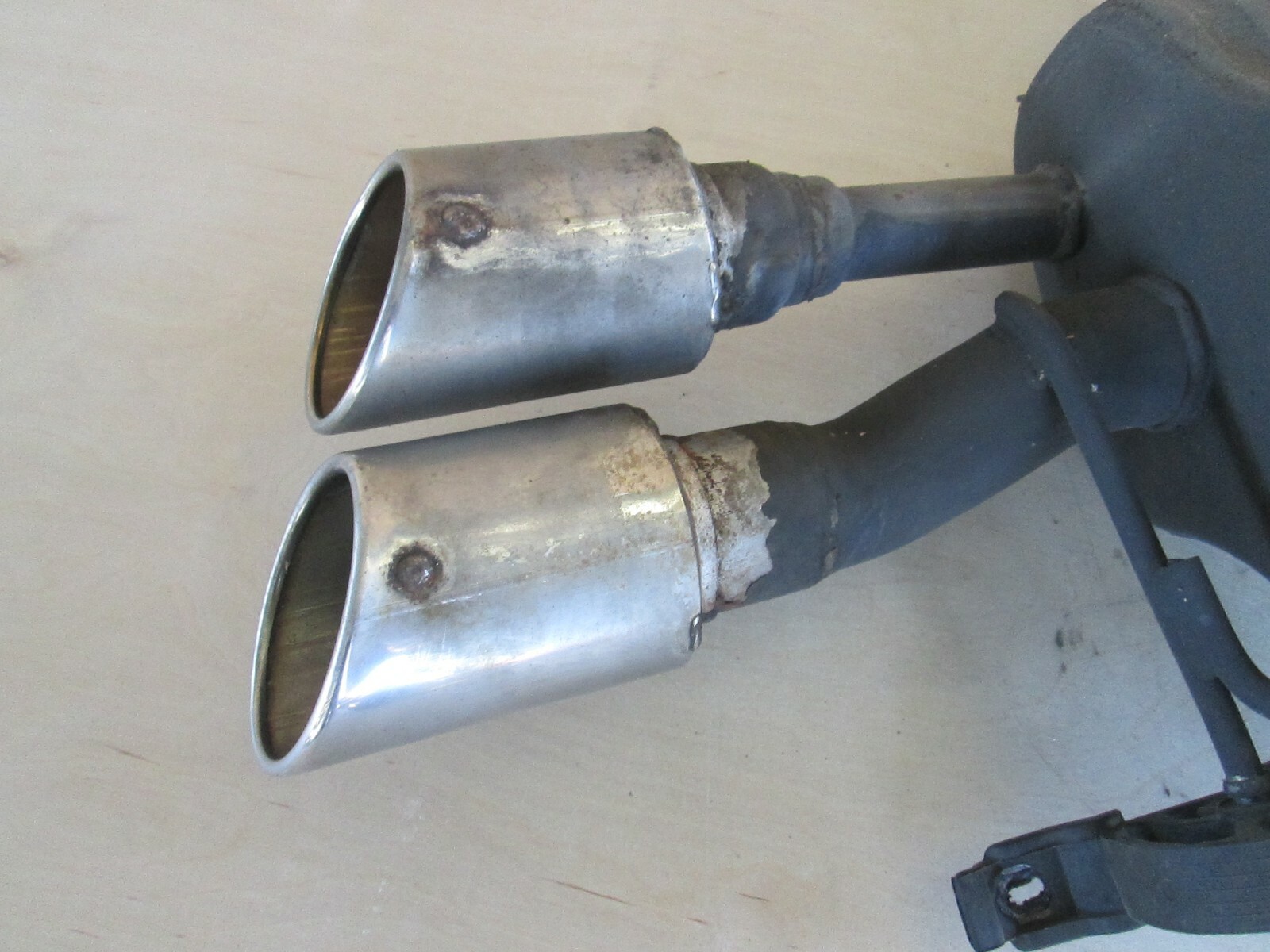 Maserati Quattroporte - RH Rear Exhaust Muffler - P/N 201253 - 237915